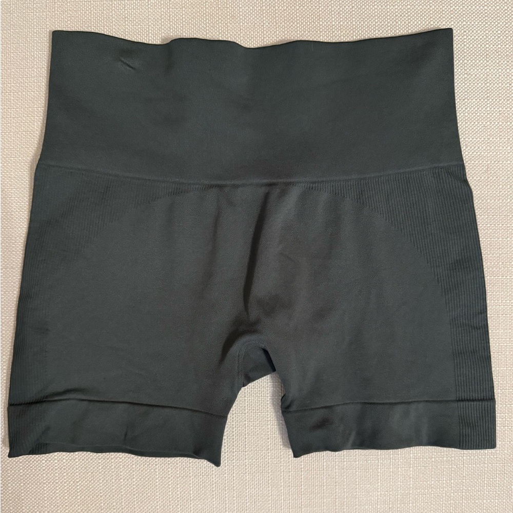 SET Active SCULPTFLEX® BIKE SHORTS - VEGAS - Picture 2 of 4